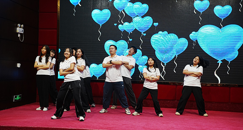 華商網(wǎng)絡10周年慶 